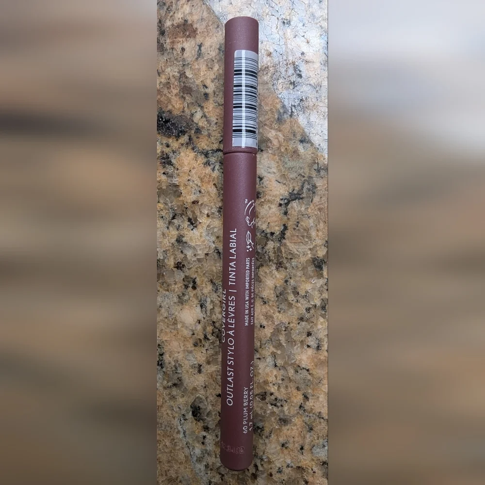 COVERGIRL Outlast Lipstain Plum Berry NWT